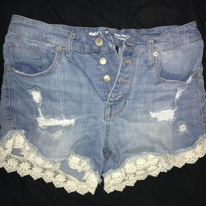 Denim shorts!!